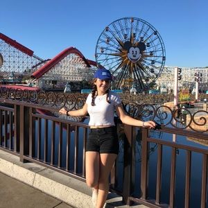 Meet your Posher, Tessa